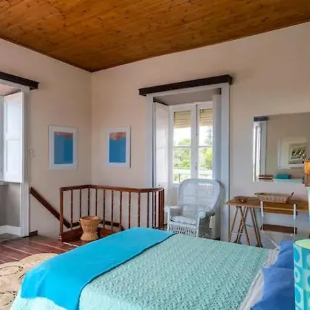 Duplo Downtown Guest house