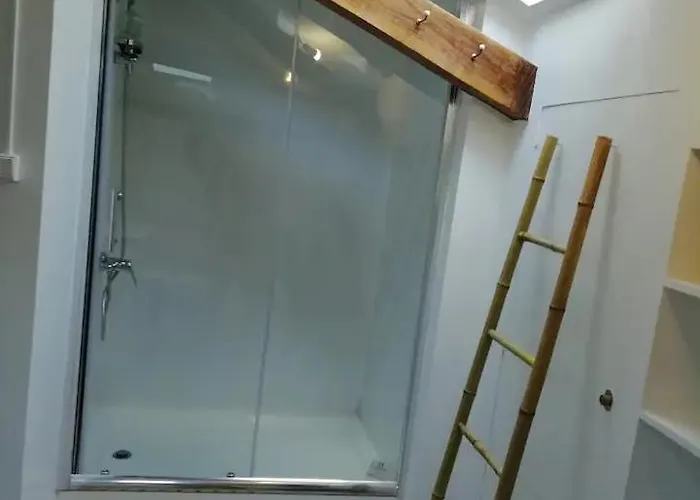 Duplo Downtown Guest house *